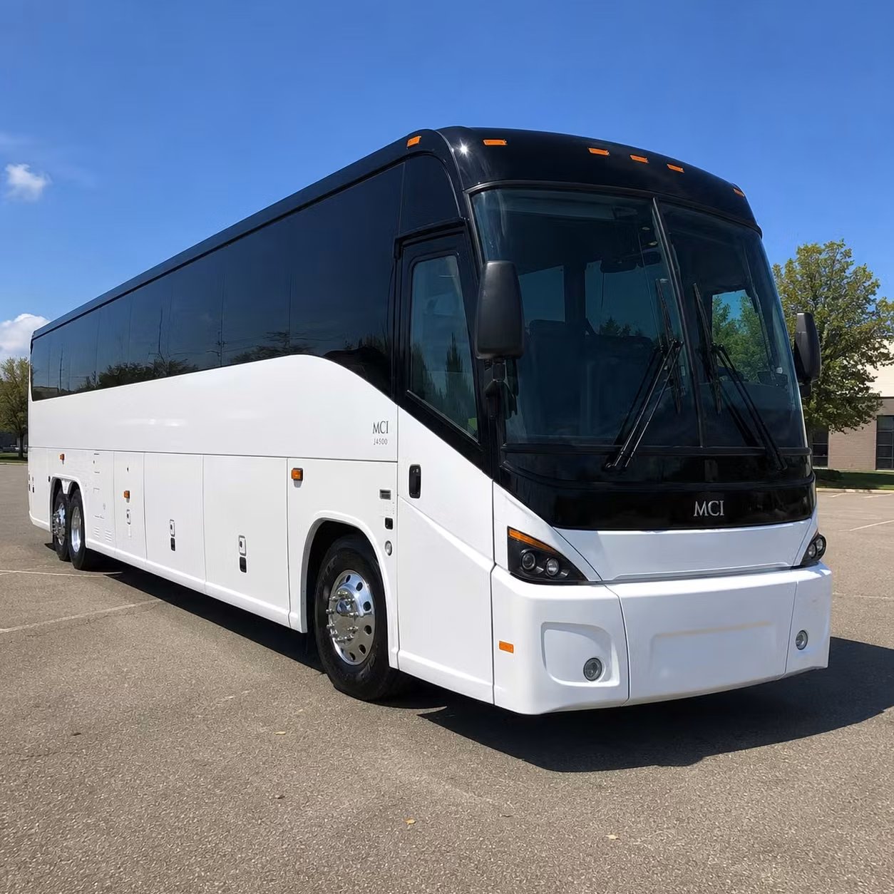 wilmington charter bus rental exterior