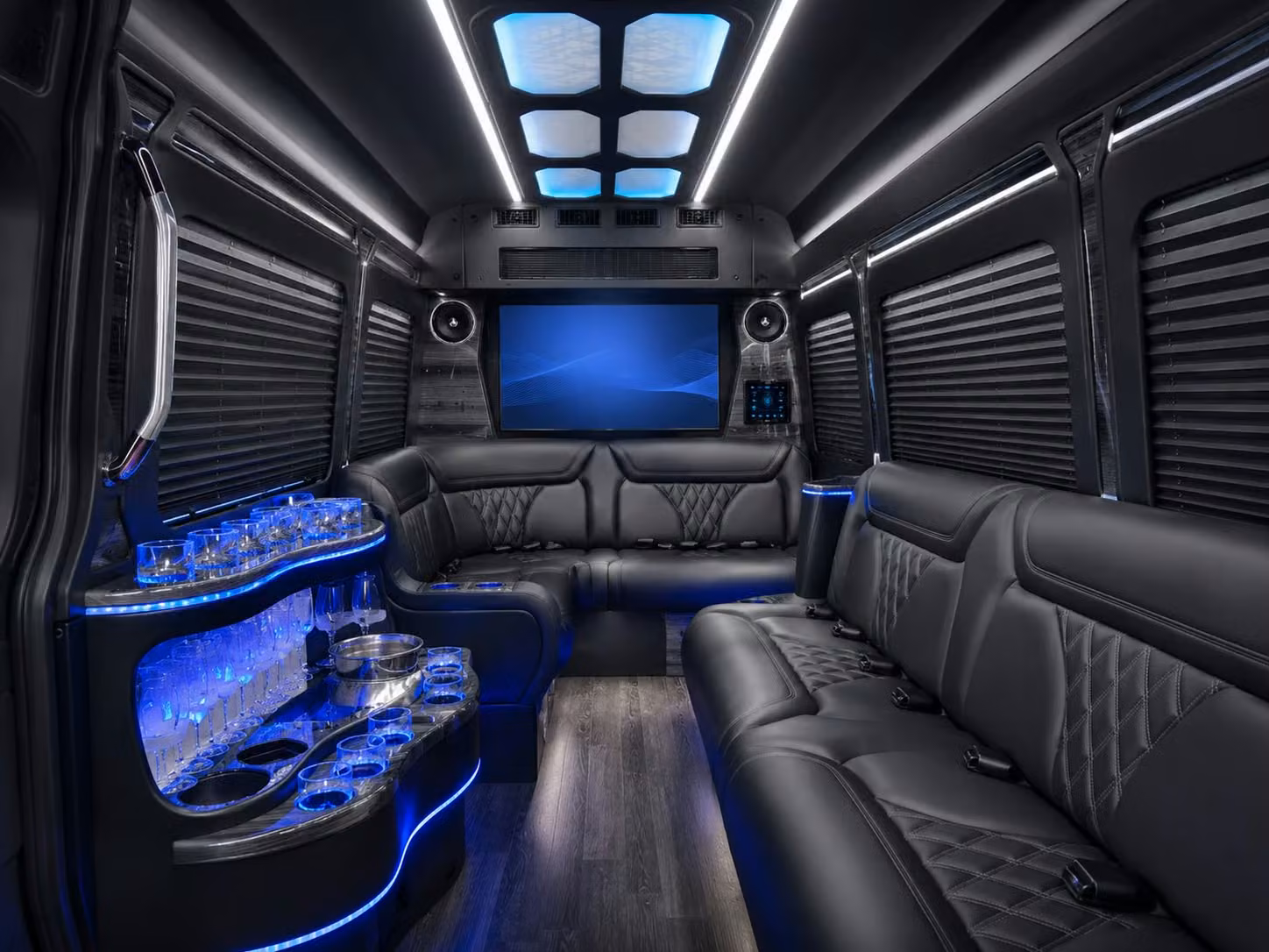 with charterbuswilmington com you ll never be stuck with just one fleet for your wilmington long distance trip